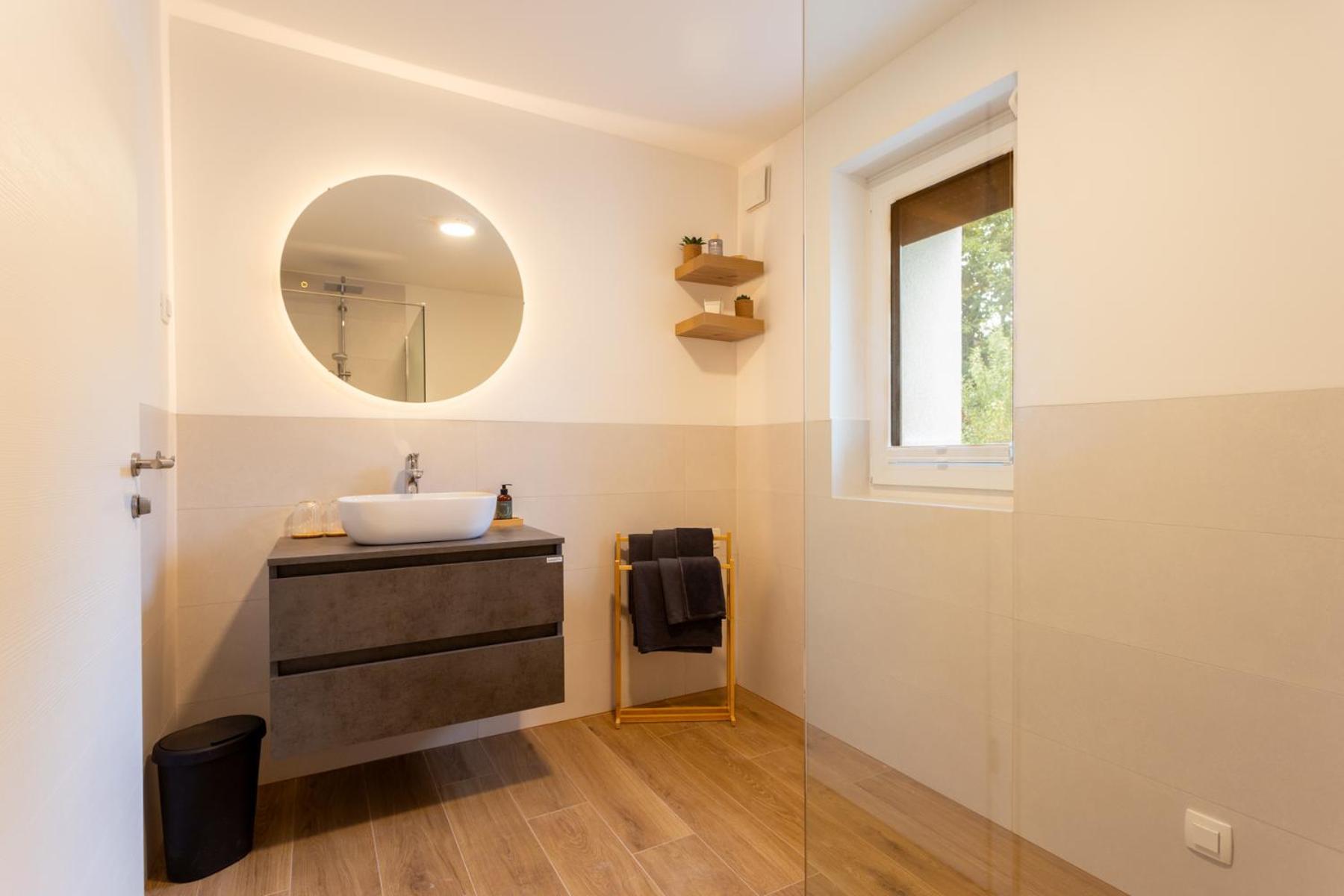 Apartmaji Klavdija Ljubljana Bagian luar foto